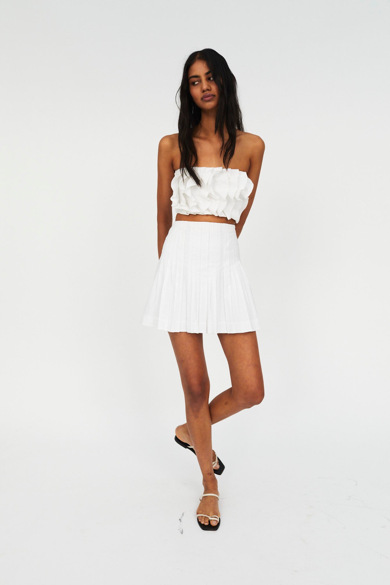 fredric Bella mini skirt white sustainably minded fashion
